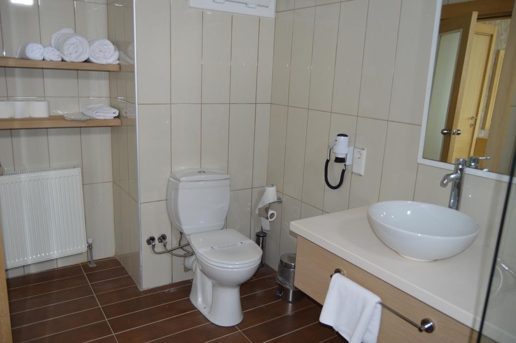 Kale Palace Hotel İmroz Екстериор снимка